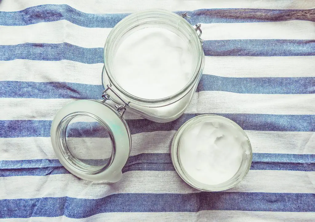 coconut oil pulling, healthy teeth, dental health