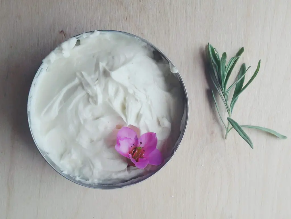 coconut whipped body butter