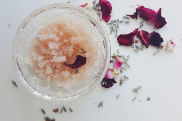 Homemade exfoliating scrub for body