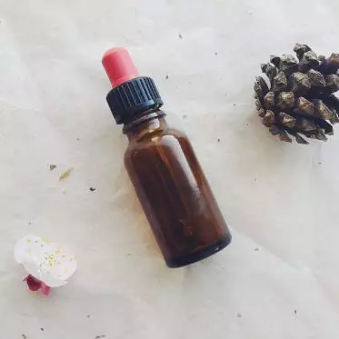 DIY Serum For Dark Circles