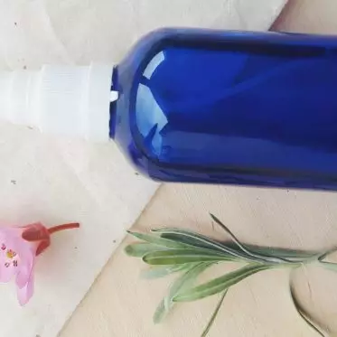 DIY hydrating toner, domači tonik za obraz