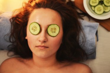 beauty-cucumber-facial